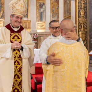 Madre y Maestra. Gianluca Pitzolu. Diaconado. Hermandad Misionera de Nuestra Señora del Sagrado Corazón. MSC