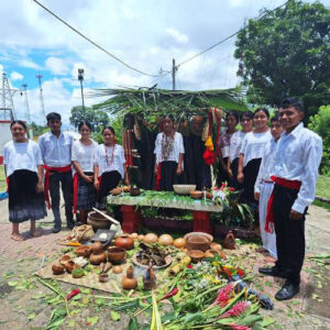 Madre y Maestra. Guatemala. Hermandad misionera de Nuestra Señora del Sagrado Corazón. Jairo Uriel Sevilla MSC