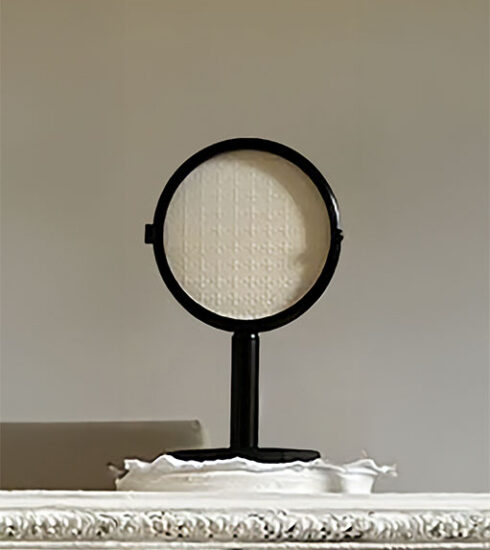 Madre y Maestra. Javier Trapero. Editorial. Hermandad Misionera de Nuestra Señora del Sagrado Corazón. MSC