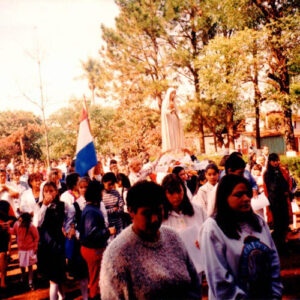 Madre y Maestra. Paraguay. Natalio. Padre José Antonio Rafael. Hermandad Misionera de Nuestra Señora del Sagrado Corazón. MSC