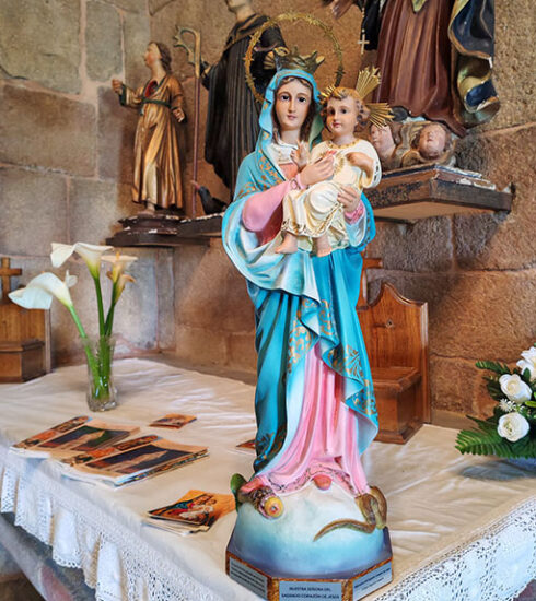 Madre y Maestra. Nuestra Señora del Sagrado Corazón. Cerdedo-Cotobade (Pontevedra). Misioneros del Sagrado Corazón. MSC