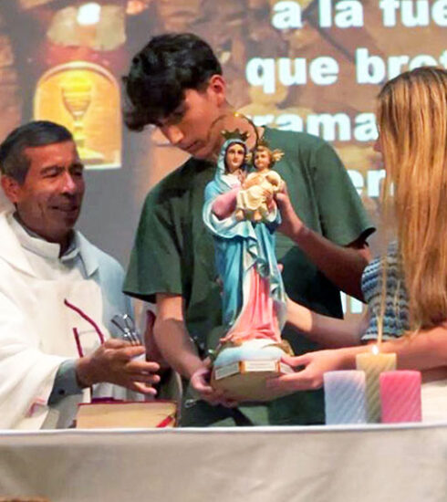 Madre y Maestra. Nuestra Señora del Sagrado Corazón. Cerdedo-Cotobade (Pontevedra). Misioneros del Sagrado Corazón. MSC