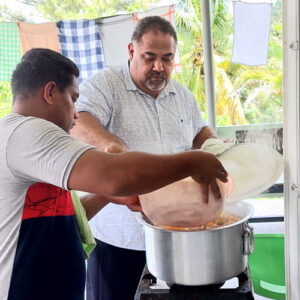 Madre y Maestra. Vito Kelekele. Pacific Islands. Hermandad Misionera de Nuestra Señora del Sagrado Corazón. MSC
